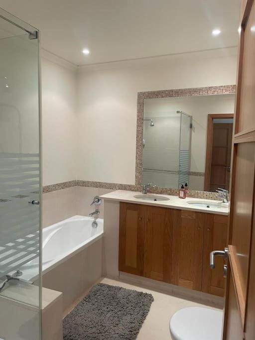 2 Bed Apartment Palmyra Vila Sol Quarteira Esterno foto